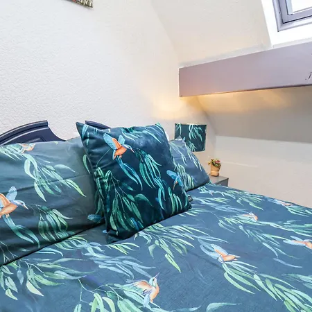 Wayside Farm Cart Scarborough