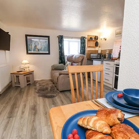 Wayside Farm Cart * Scarborough